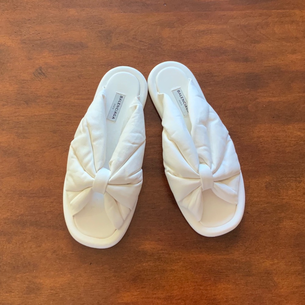 BALENCIAGA Knot Slide Sandal - Picture 2 of 16